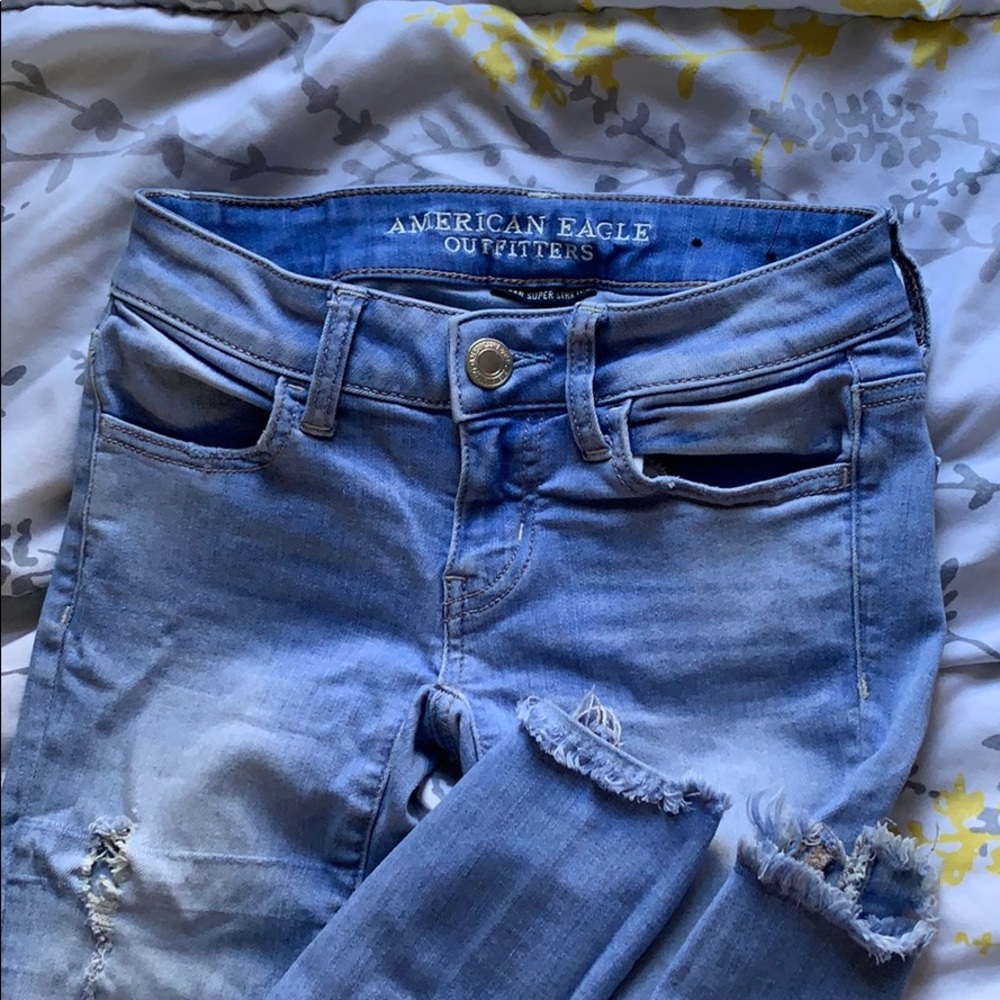 Light wash jeans